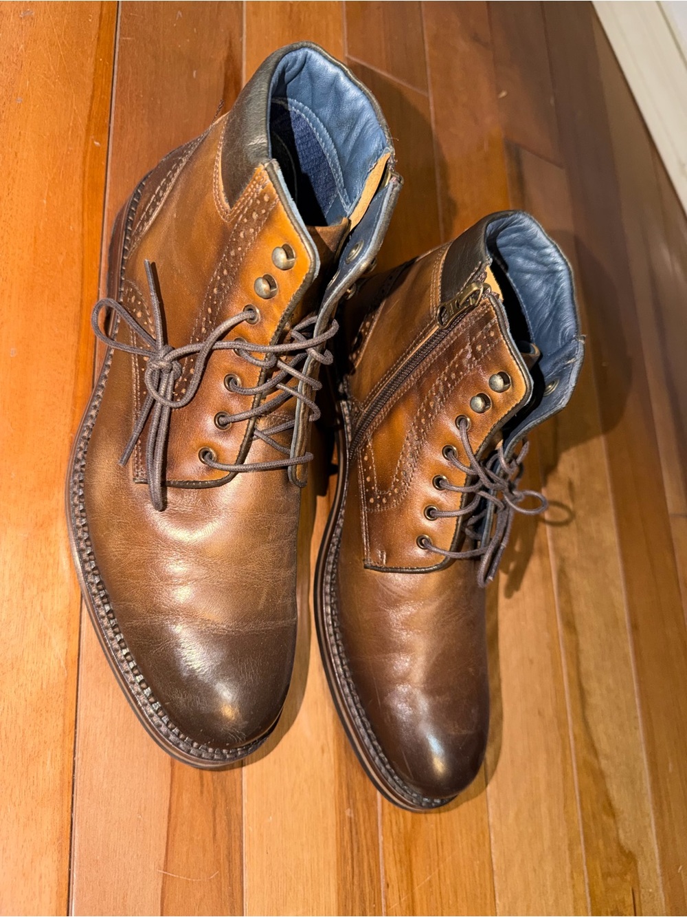 Johnston & Murphy Brown Leather Lace-Up Chukka Boots with Side Zip